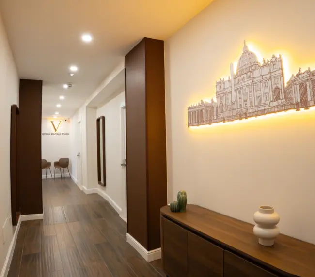 Vatican Boutique Rooms_1